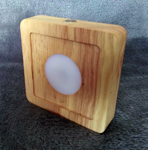 Base LED in legno